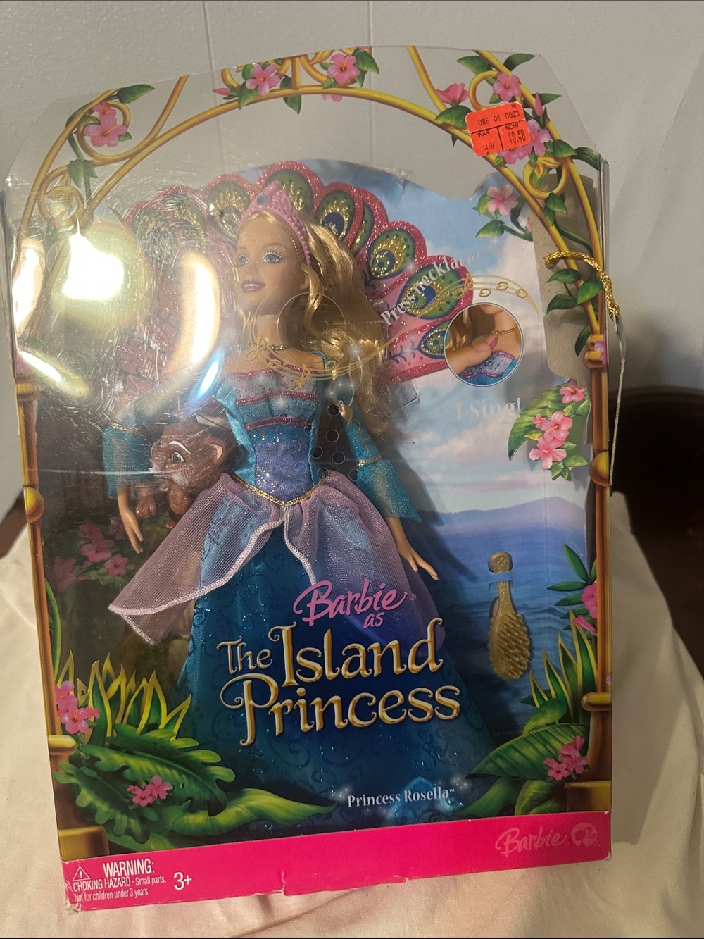 Barbie The Island Princess Doll in Pink, Blue, Purple - Picture 4 of 7